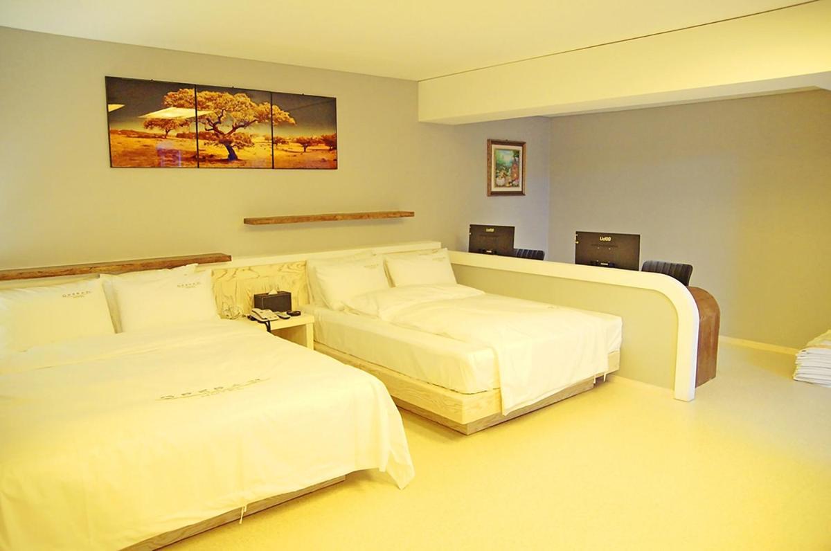 Opera 21 Hotel Jeonju Zewnętrze zdjęcie