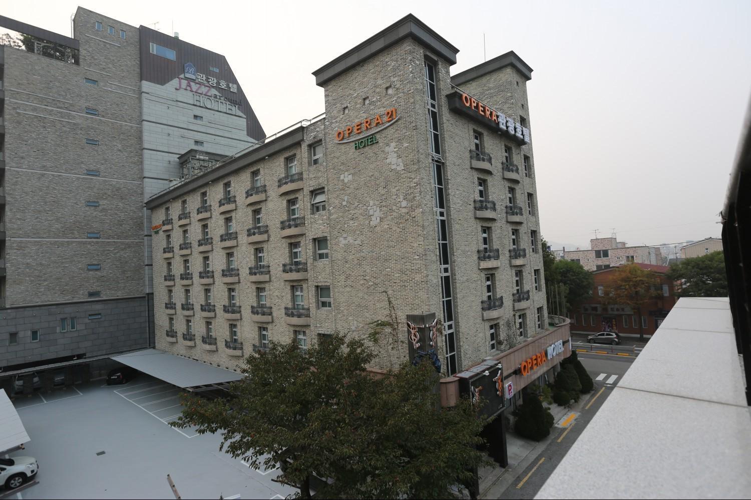 Opera 21 Hotel Jeonju Zewnętrze zdjęcie