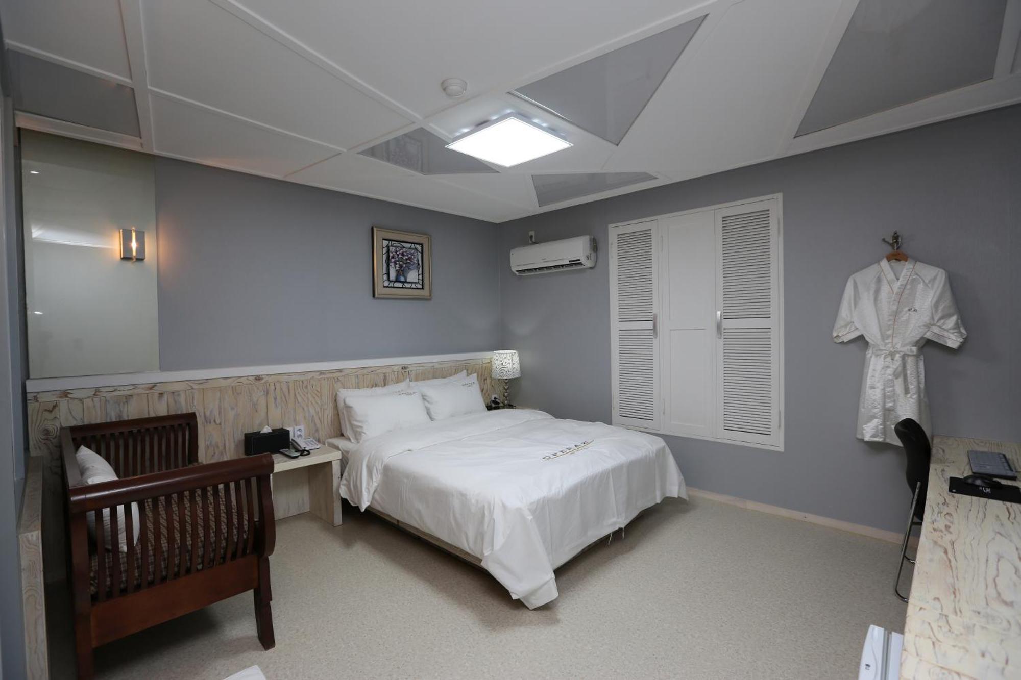 Opera 21 Hotel Jeonju Zewnętrze zdjęcie